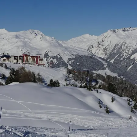 Au Pied Des Pistes Avec Piscine, Salle De Fitness Et Wifi - Fr-1-455-222 * La Plagne